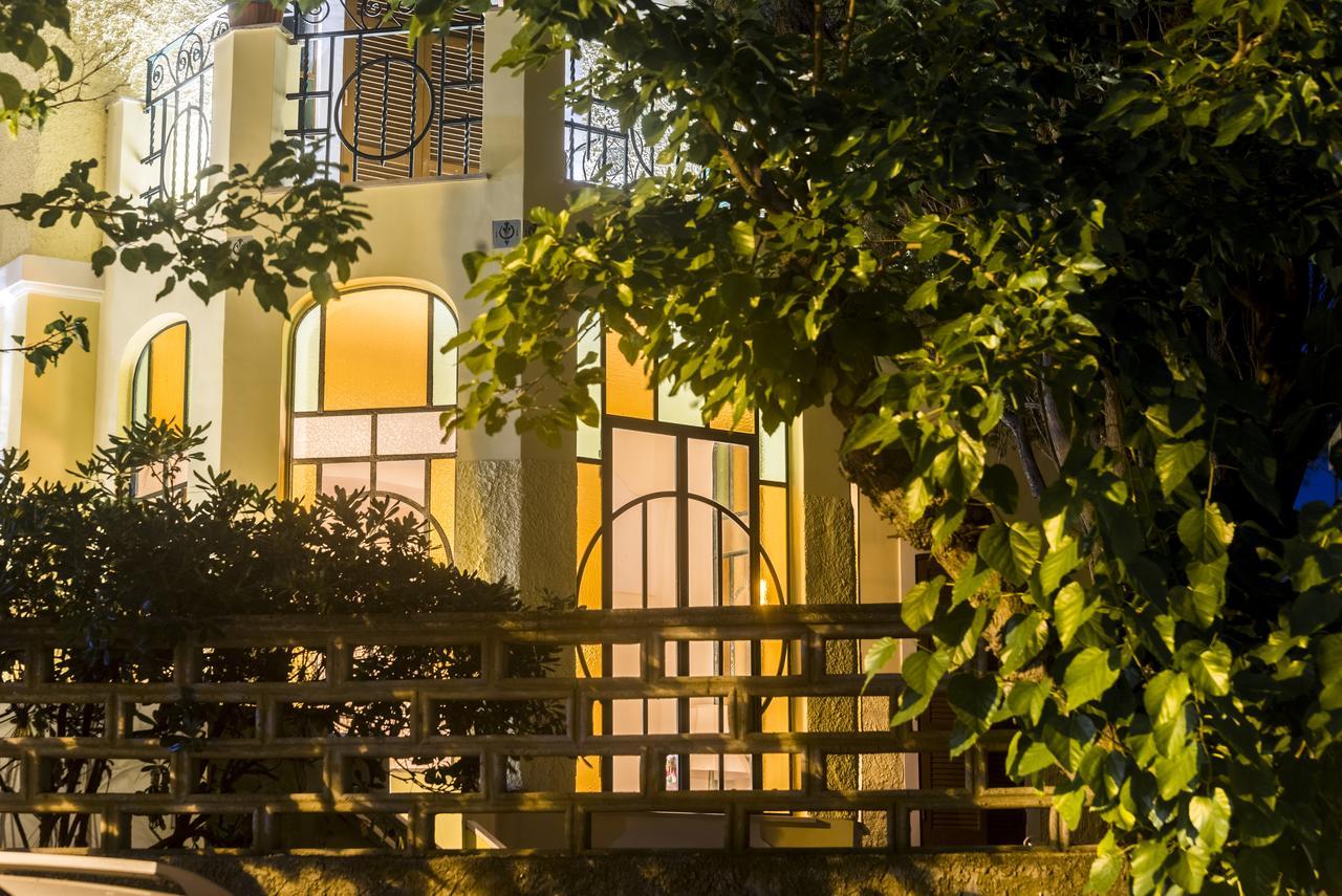 Villino Emanuele Bed & Breakfast Santa Marinella Bagian luar foto